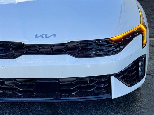 new 2025 Kia K5 car, priced at $32,925