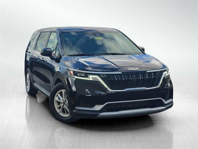 used 2024 Kia Carnival car, priced at $32,453