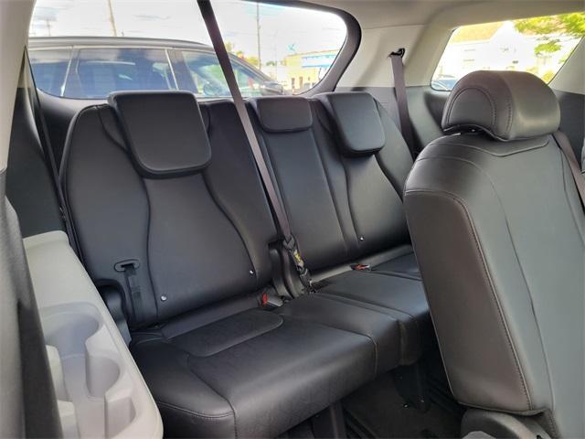 used 2024 Kia Carnival car, priced at $32,453