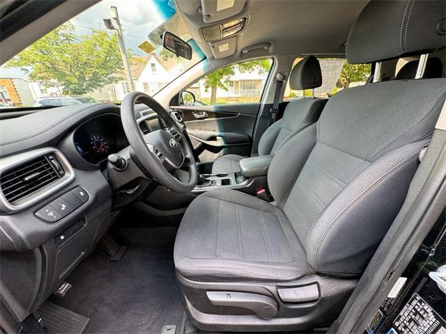 used 2019 Kia Sorento car, priced at $18,254