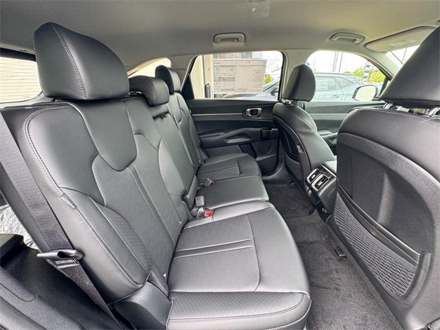 new 2025 Kia Sorento car, priced at $37,030