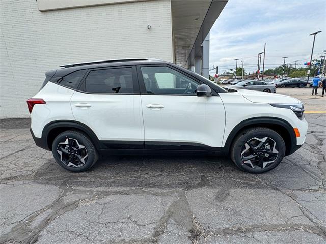 new 2025 Kia Seltos car, priced at $27,920