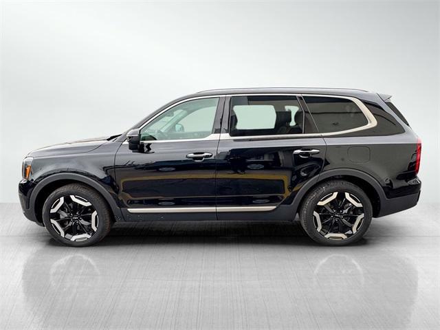 used 2024 Kia Telluride car, priced at $39,030