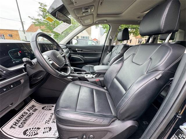 used 2024 Kia Telluride car, priced at $39,030