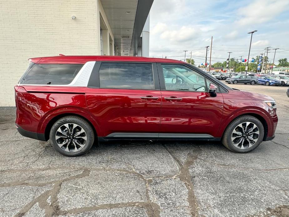 new 2024 Kia Carnival car, priced at $39,815