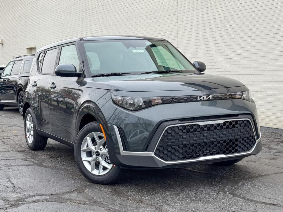 new 2025 Kia Soul car, priced at $21,090