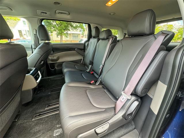 new 2025 Kia Carnival car, priced at $38,839