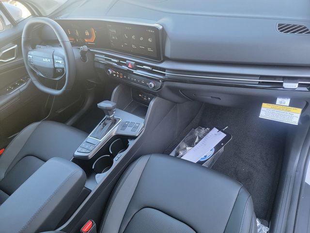 new 2026 Kia Sportage car, priced at $33,683