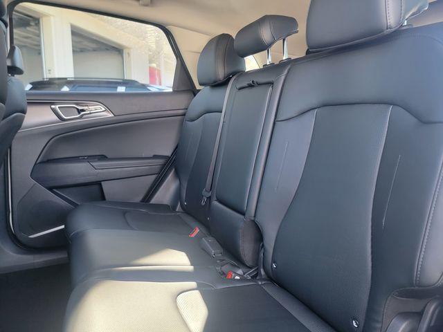 new 2026 Kia Sportage car, priced at $33,683