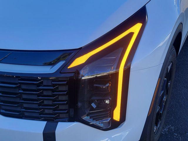 new 2026 Kia Sportage car, priced at $33,683