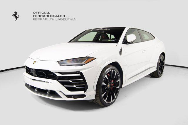 used 2022 Lamborghini Urus car, priced at $224,995
