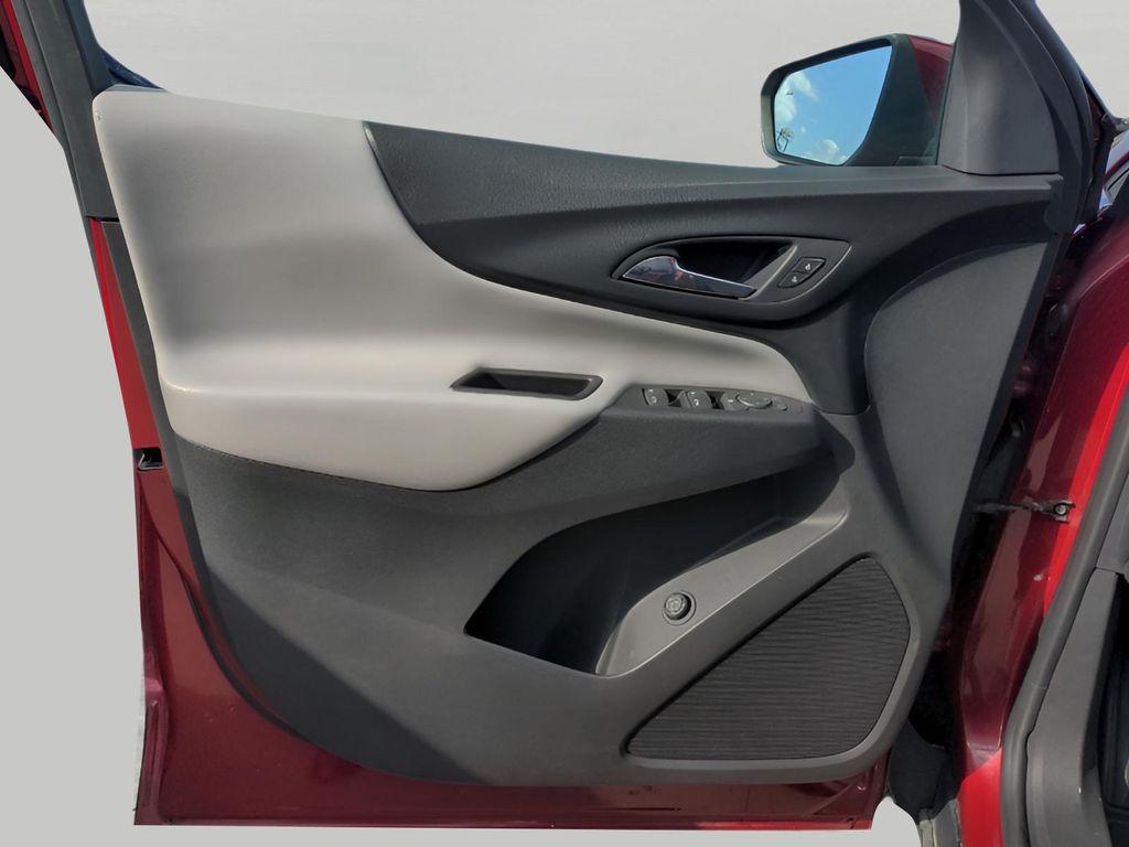 used 2020 Chevrolet Equinox car, priced at $17,987