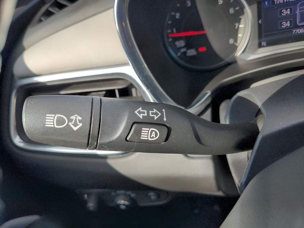 used 2020 Chevrolet Equinox car, priced at $17,987