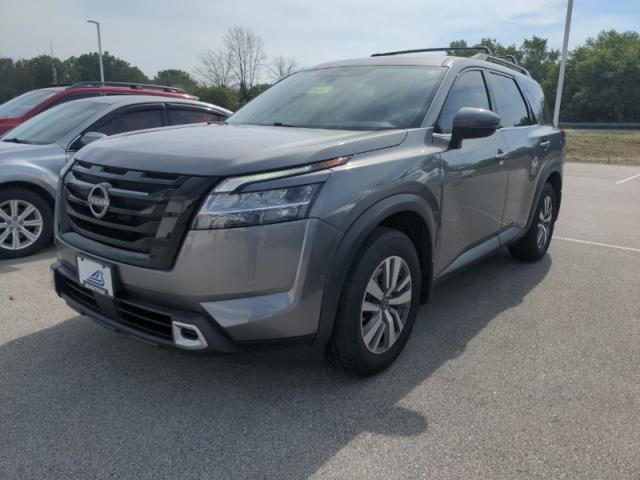 used 2022 Nissan Pathfinder car, priced at $27,336