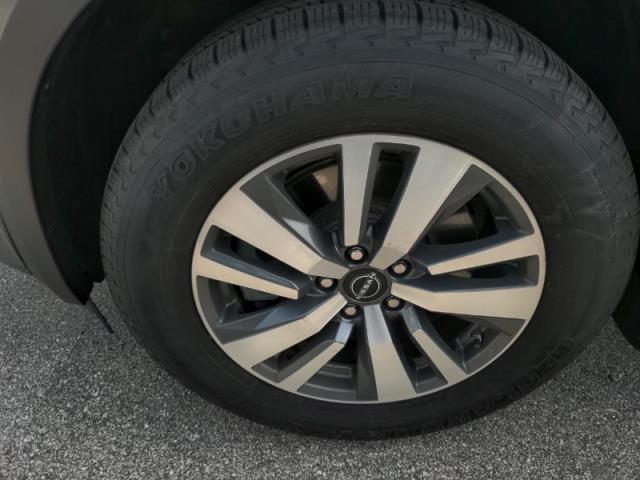 used 2022 Nissan Pathfinder car, priced at $27,336