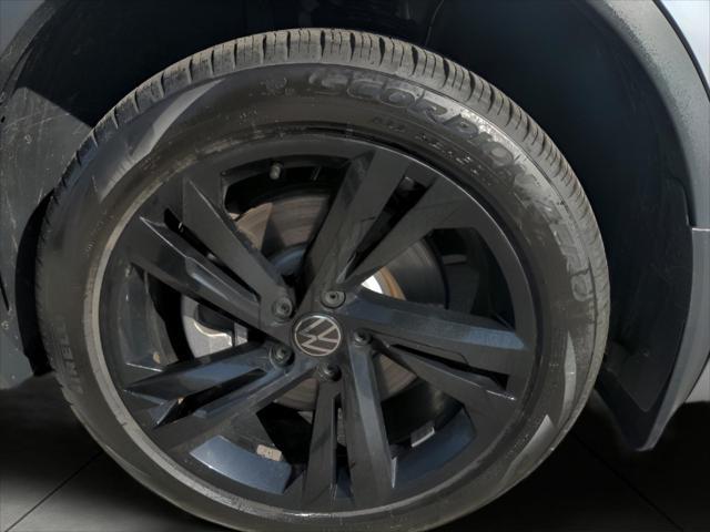 used 2024 Volkswagen Tiguan car, priced at $30,992