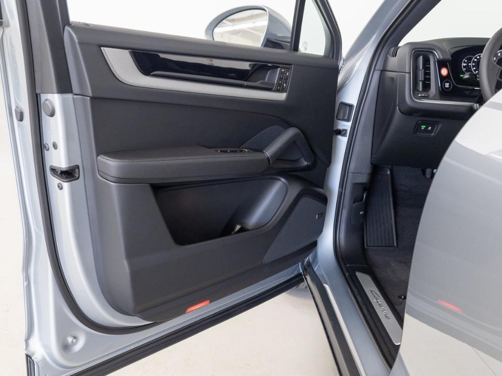 new 2026 Porsche Cayenne car, priced at $107,820