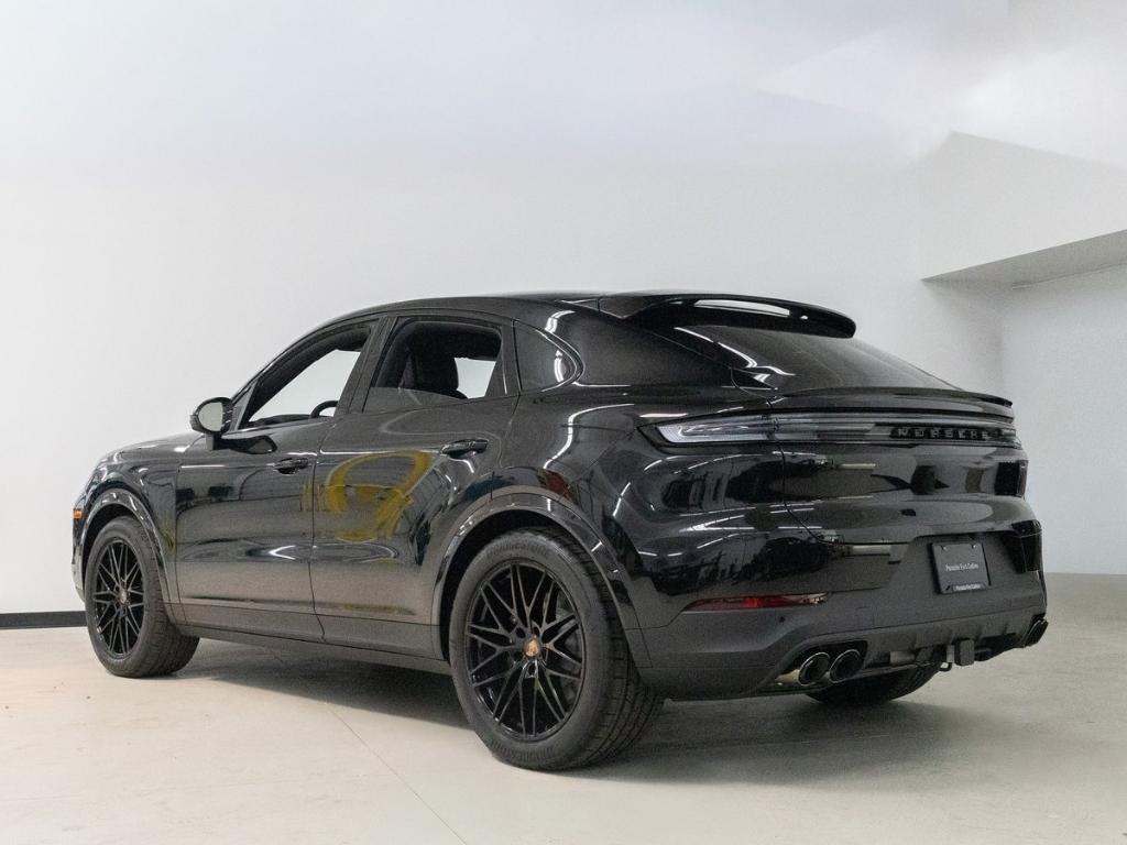 new 2025 Porsche Cayenne car, priced at $114,585