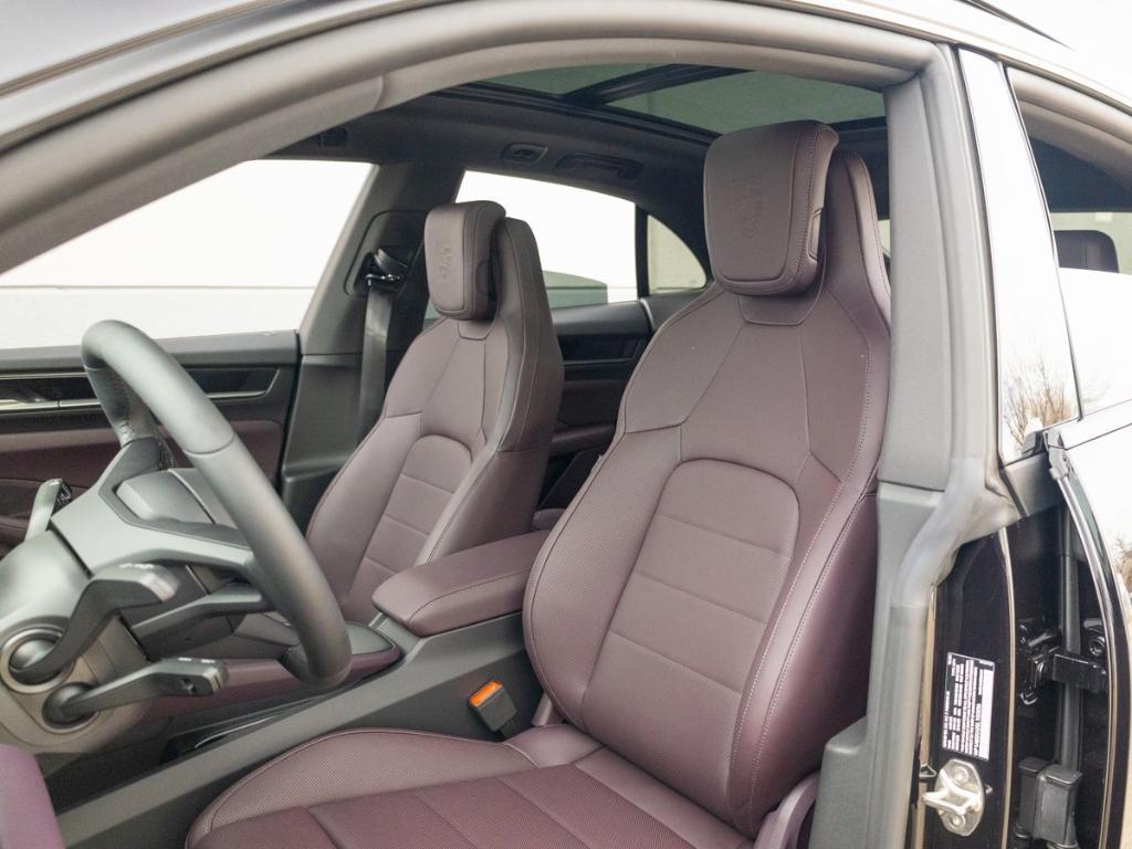 new 2025 Porsche Macan car, priced at $103,025