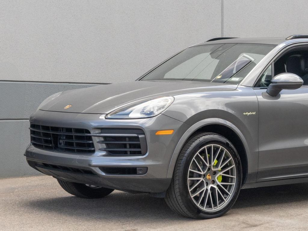 used 2022 Porsche Cayenne E-Hybrid car, priced at $58,990
