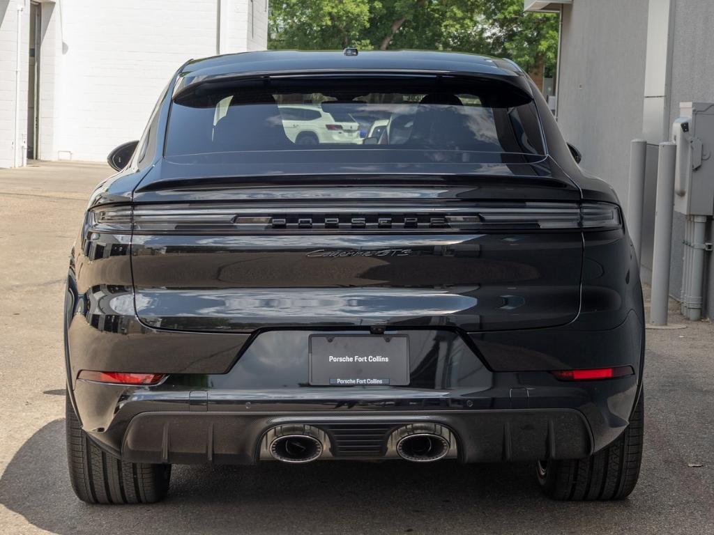 new 2025 Porsche Cayenne car, priced at $160,405