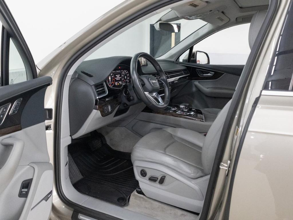 used 2017 Audi Q7 car, priced at $16,990