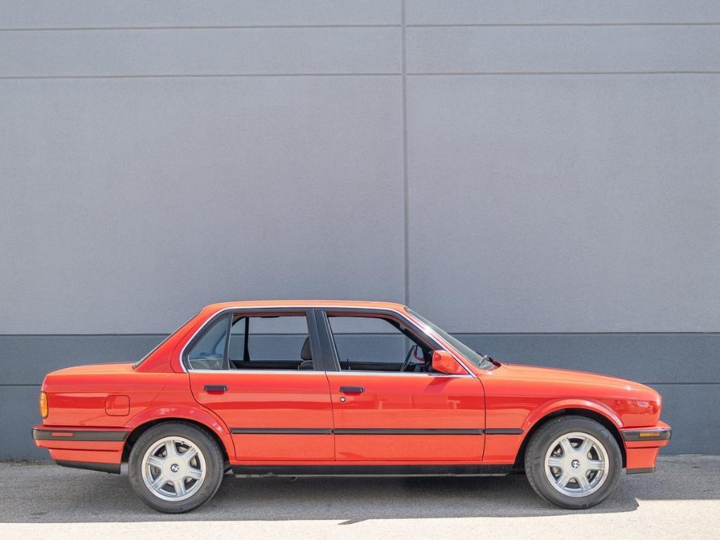 used 1991 BMW 318 car, priced at $14,990