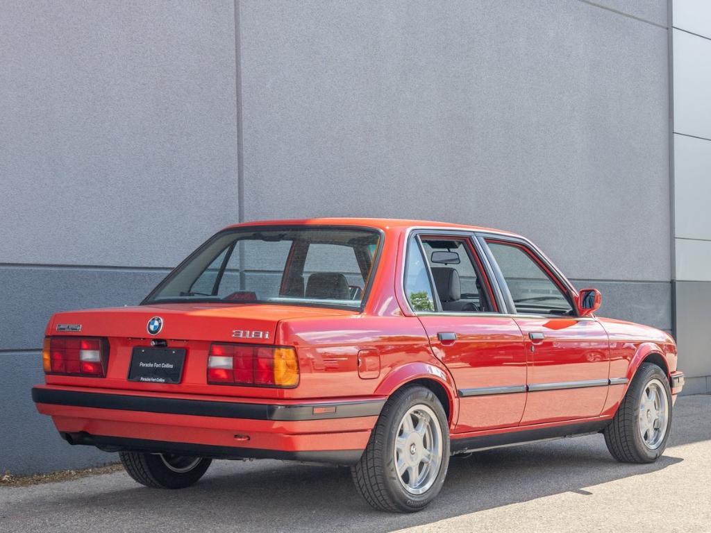 used 1991 BMW 318 car, priced at $14,990