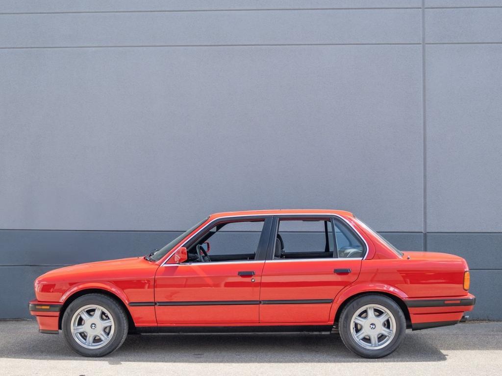 used 1991 BMW 318 car, priced at $14,990
