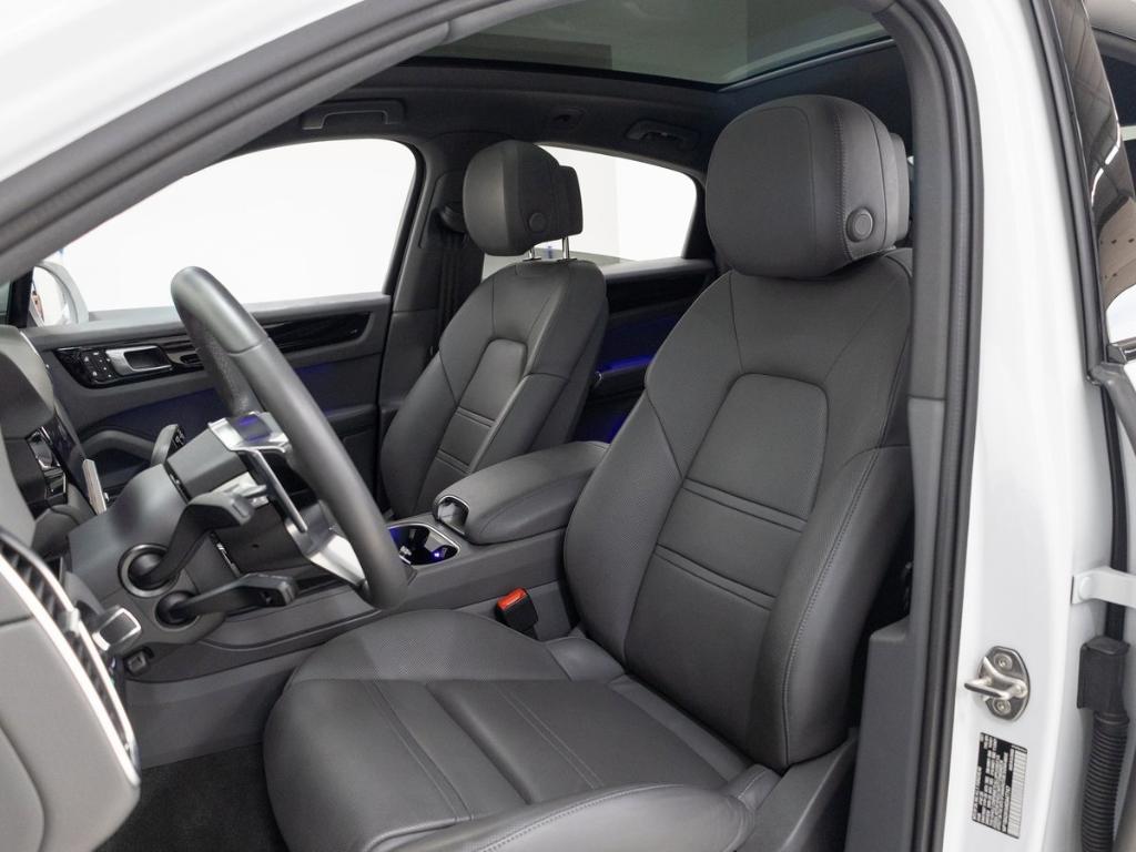 used 2022 Porsche Cayenne car, priced at $66,990