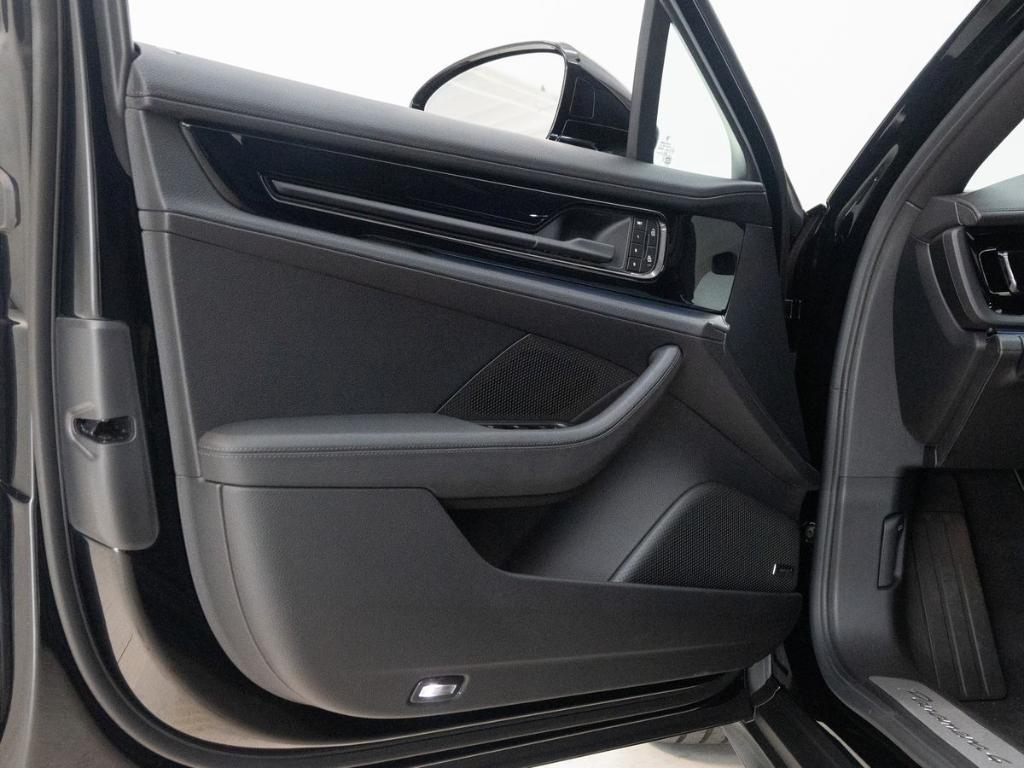 new 2025 Porsche Panamera car, priced at $123,945