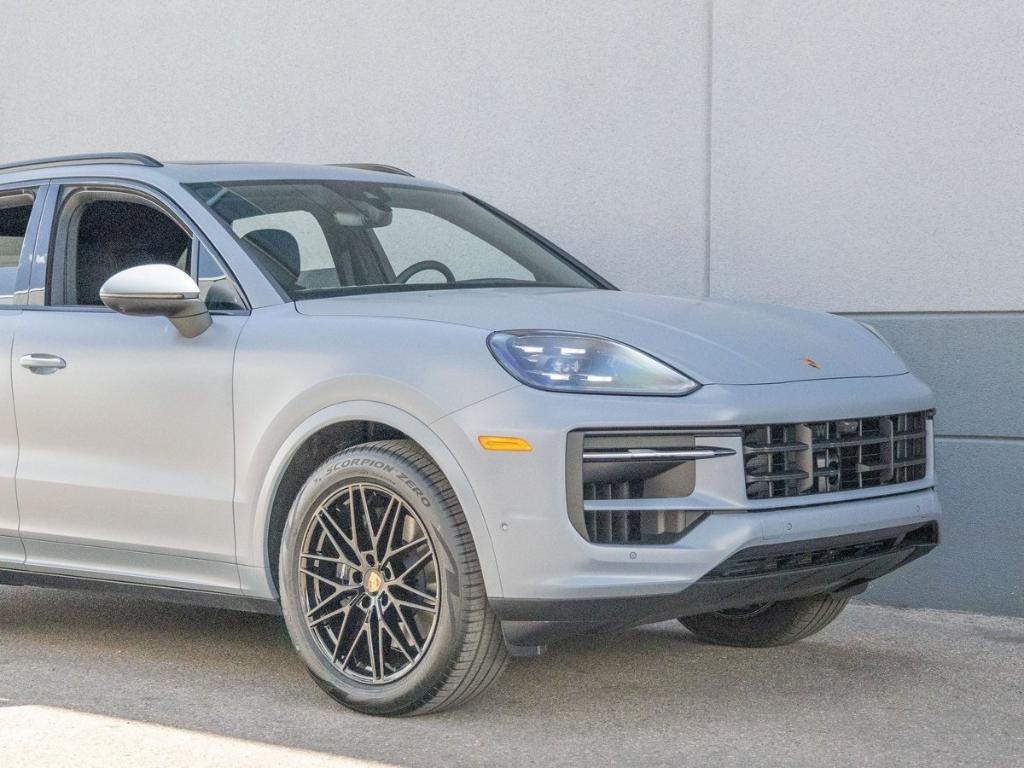 new 2025 Porsche Cayenne car, priced at $103,415
