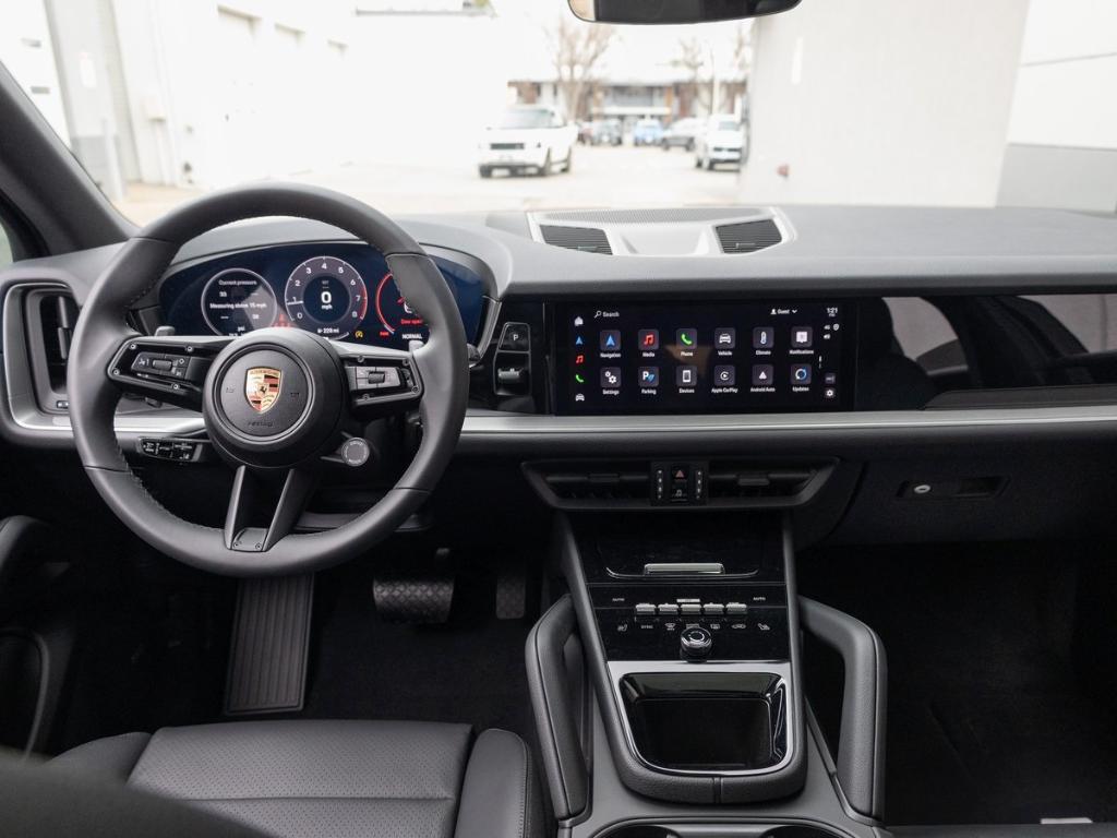 new 2025 Porsche Cayenne car, priced at $103,415