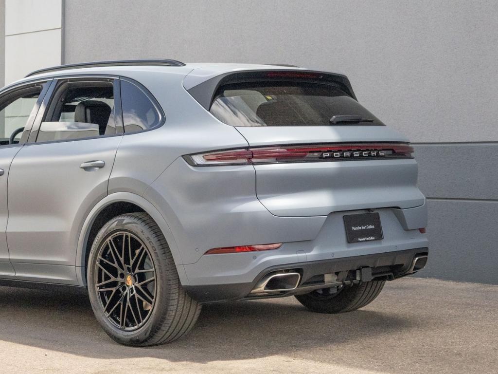 new 2025 Porsche Cayenne car, priced at $103,415