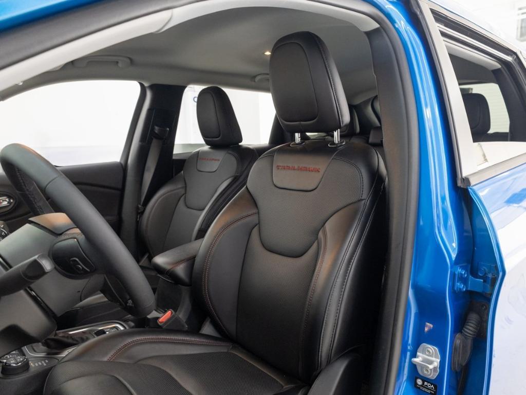 used 2022 Jeep Cherokee car, priced at $28,990