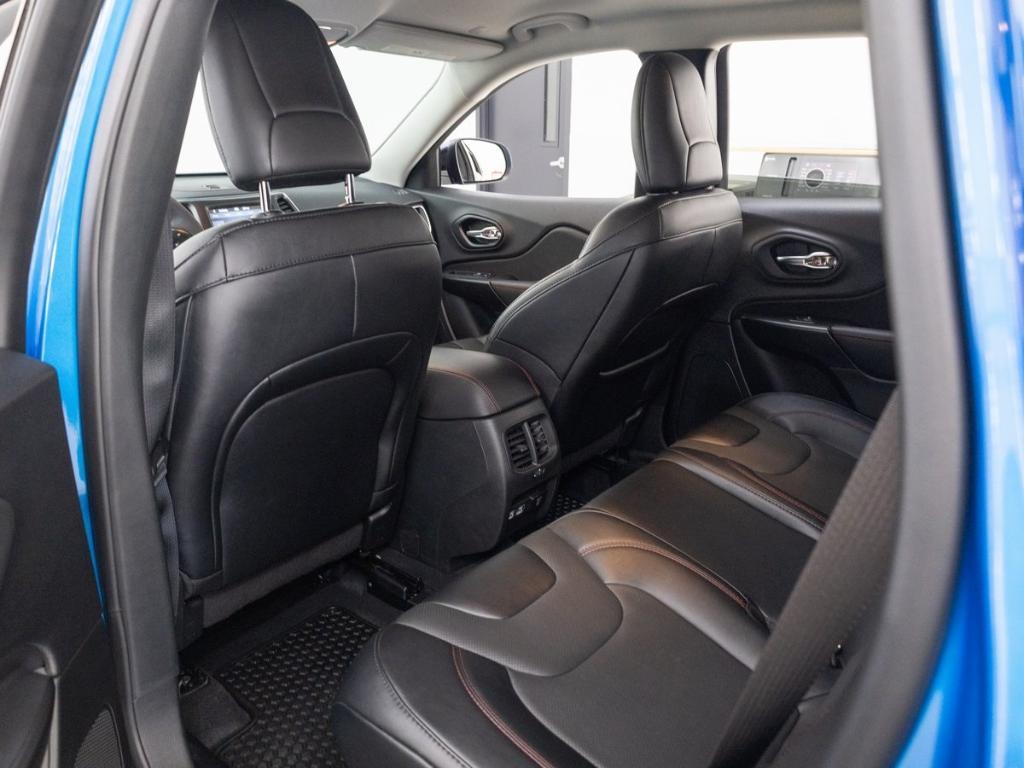 used 2022 Jeep Cherokee car, priced at $28,990