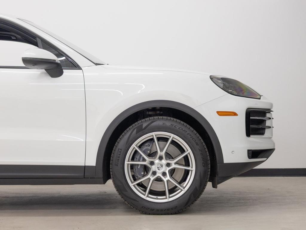 used 2025 Porsche Cayenne car, priced at $86,990