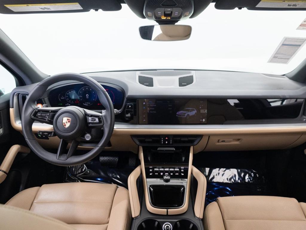 used 2025 Porsche Cayenne car, priced at $86,990