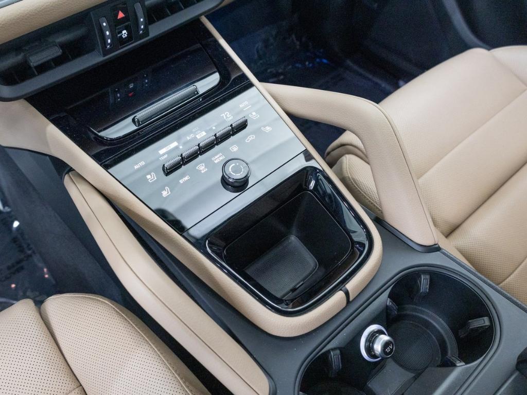 used 2025 Porsche Cayenne car, priced at $86,990