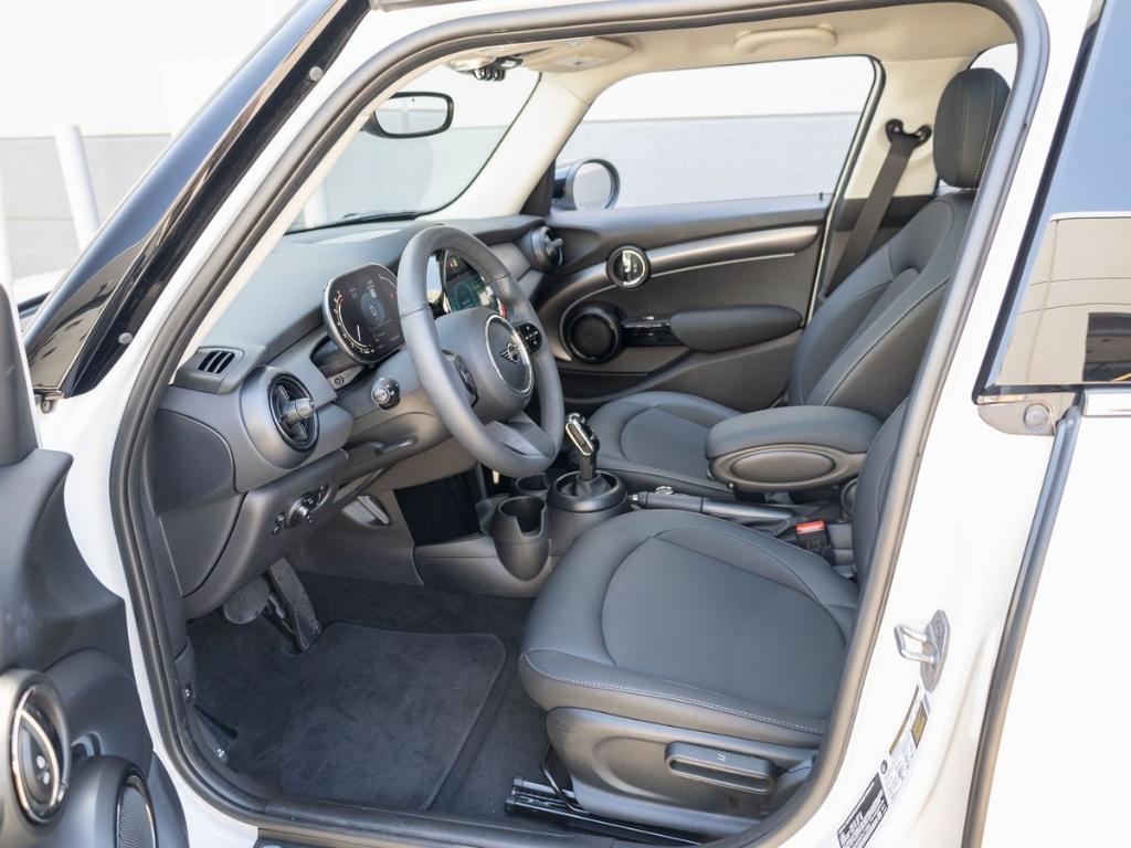 used 2024 MINI Hardtop car, priced at $27,990