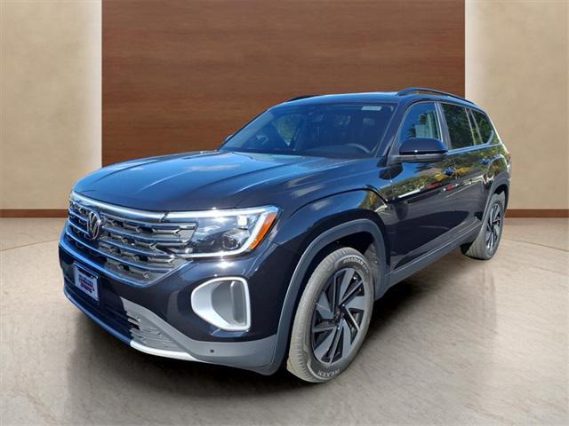 new 2026 Volkswagen Atlas car, priced at $45,576