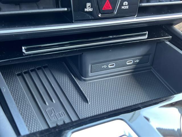 new 2025 Volkswagen Atlas car, priced at $47,670