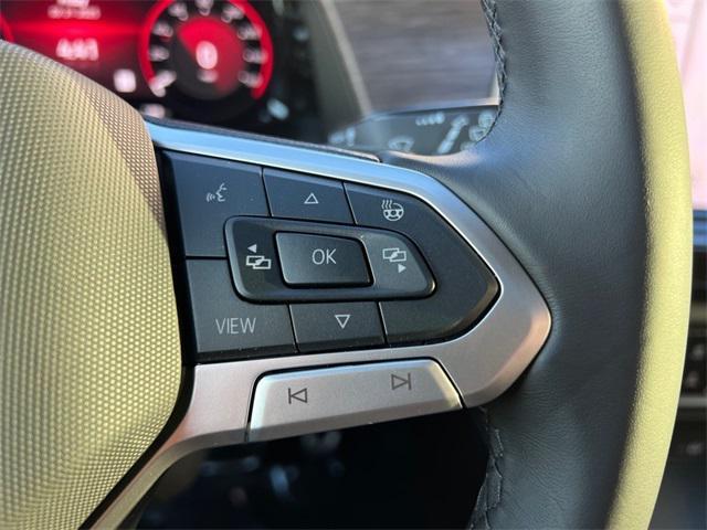 new 2025 Volkswagen Atlas car, priced at $51,289