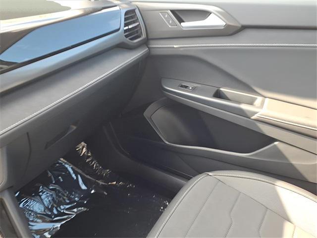 new 2025 Volkswagen Taos car, priced at $31,046