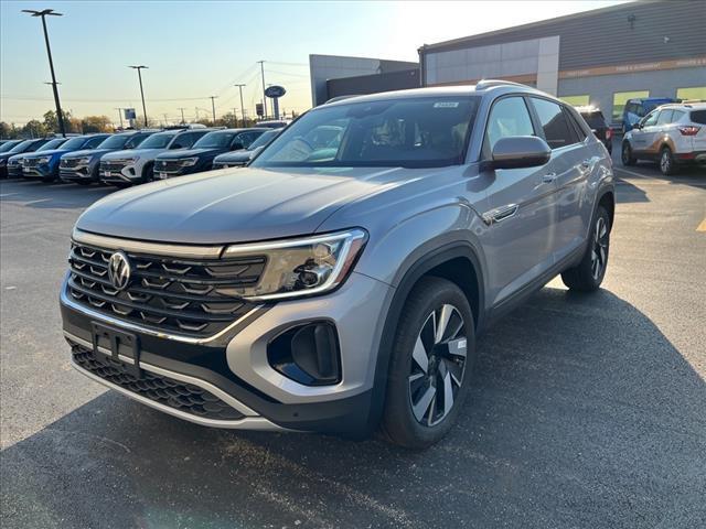 new 2024 Volkswagen Atlas Cross Sport car, priced at $40,092