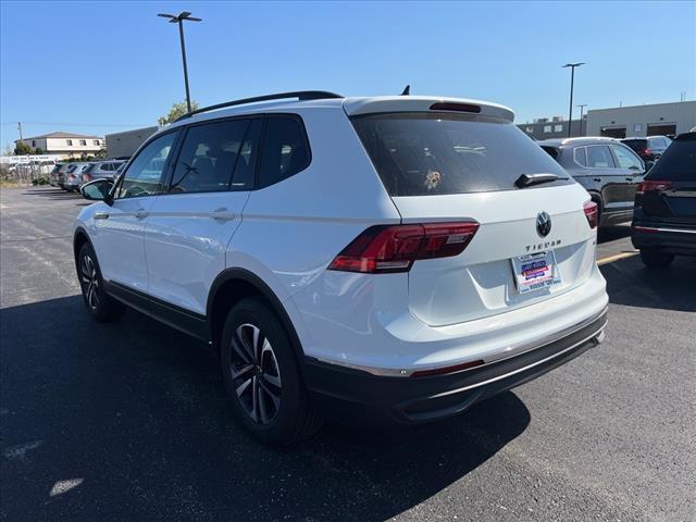 new 2024 Volkswagen Tiguan car, priced at $27,451