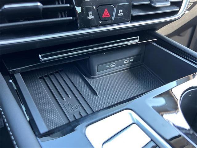 new 2025 Volkswagen Atlas car, priced at $43,745