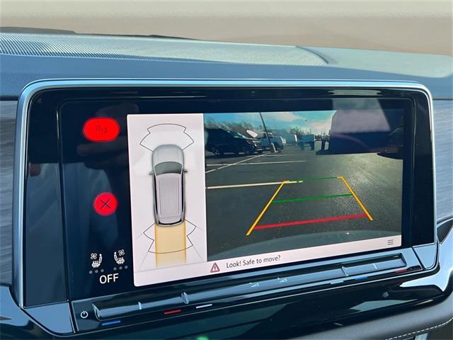 new 2025 Volkswagen Atlas car, priced at $43,745