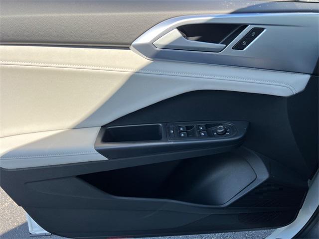 new 2025 Volkswagen Taos car, priced at $30,469