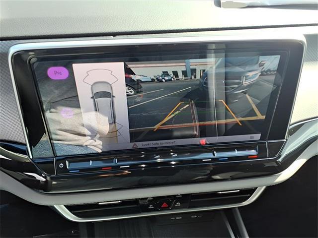 new 2026 Volkswagen Atlas car, priced at $47,786